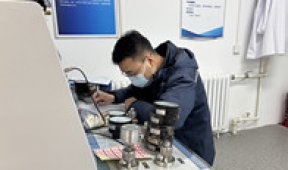 【市城市燃熱集團(tuán)富泰熱力】檢驗(yàn)檢測(cè)公司全面啟動(dòng)壓力表檢定工作